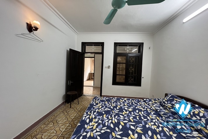 Bright house 5 bedroom for rent near Thong Nhat park ,Dong Da.